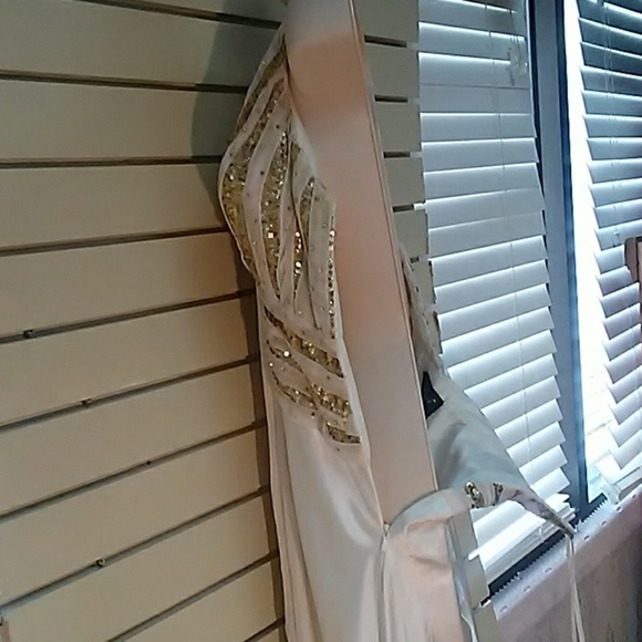 White with gold sequined trim backless formal - Picture 5 of 6